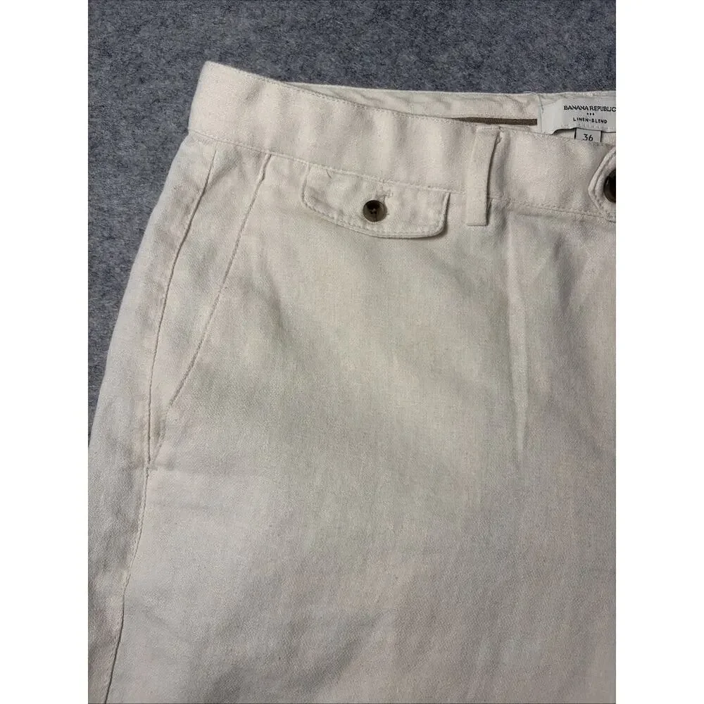 Banana Republic Linen / Cotton Blend Shorts Size 36